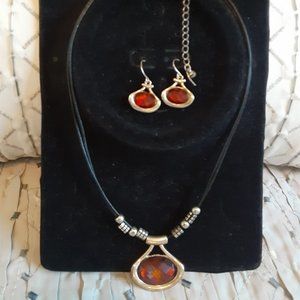 Sonoma red pendant statement necklace/earrings